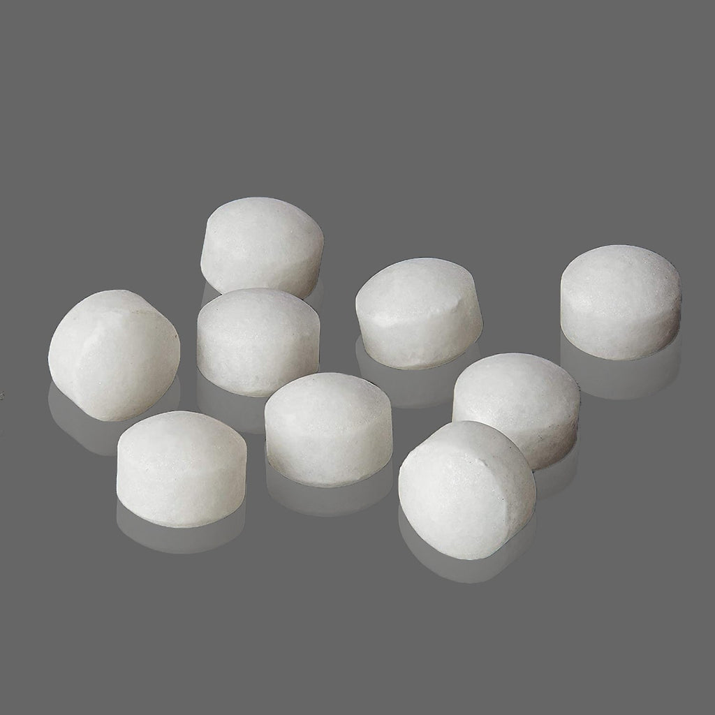 1323 naphthalene balls white colour 100 gms
