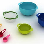 Plastic Bowls, Colander & Measuring Cups & Spoon (Set of 8)