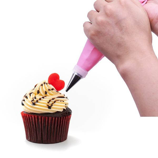 1153 cake decorating nozzle with piping bag pack of 6