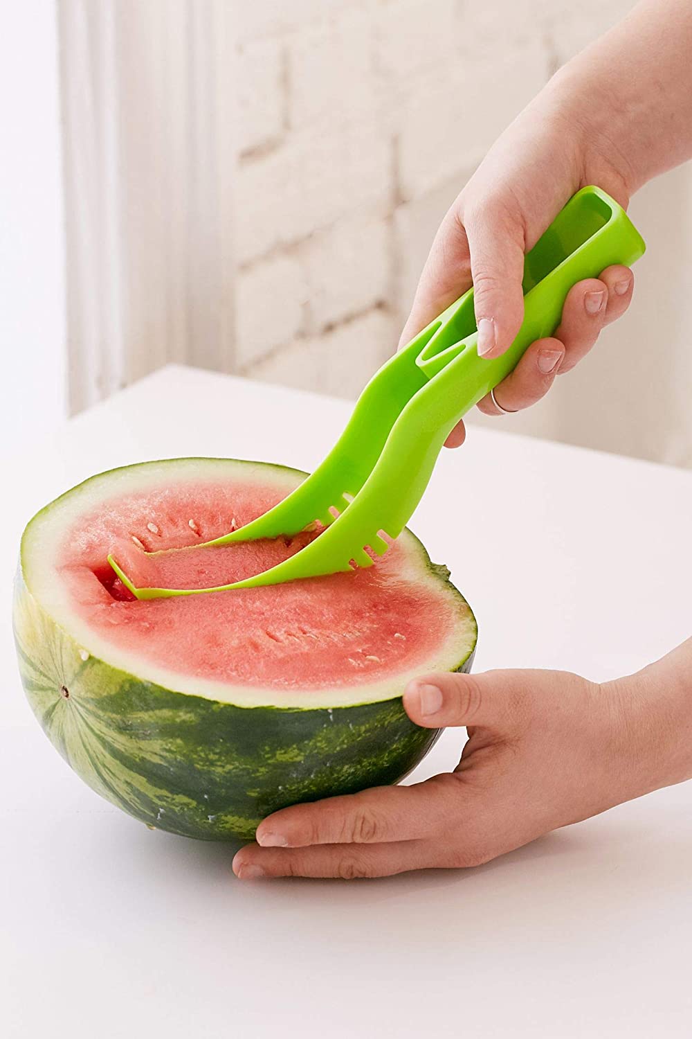 2047 plastic watermelon cutter slicer