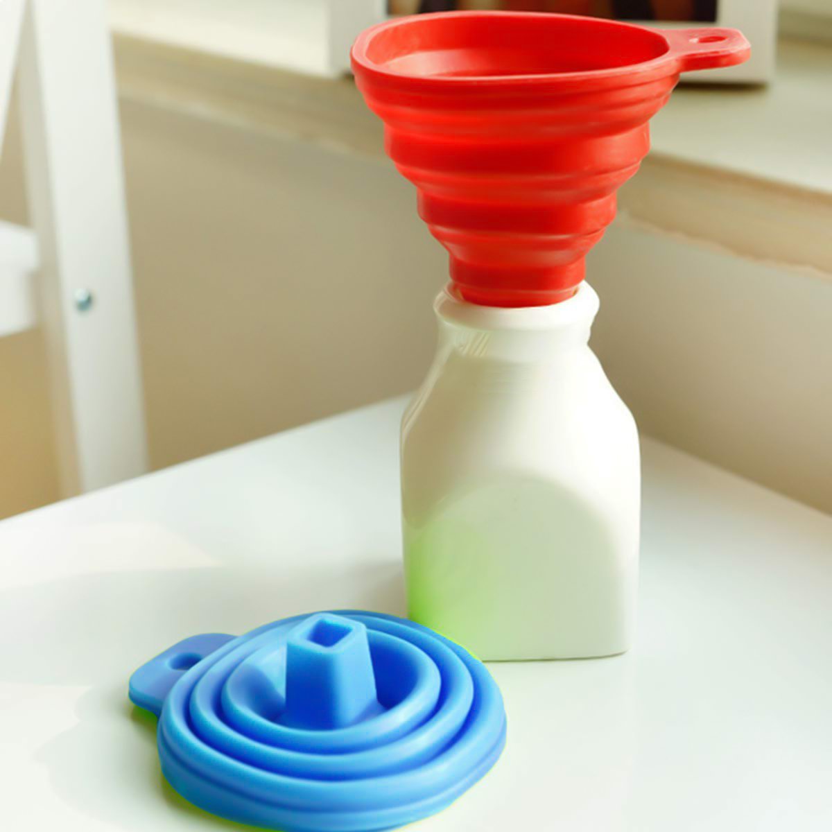 0826 foldable kitchen collapsible funnel for water bottle liquid transfer food grade funnels set