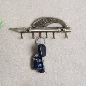 0496 flute and feather shaped wall hook key holder